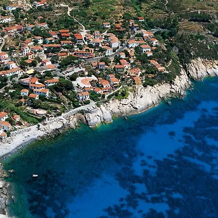 Отель Aurora 2*