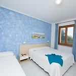 Hotell Aurora 2*