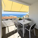 Hotell Aurora 2*