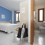Aurora Hotell 2*